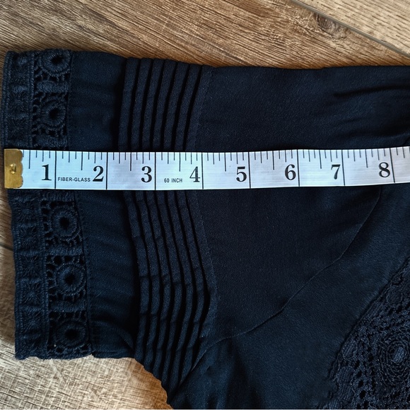 Maeve Anthropologie Black Boho Babydoll Short Sleeve Blouse Size Large Top - Picture 12 of 12